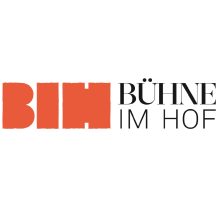 Bühne im Hof - NÖ Kulturszene Betriebs GmbH, Thomas, Gludovatz Bühne im Hof - NÖ Kulturszene Betriebs GmbH, Thomas, Gludovatz
