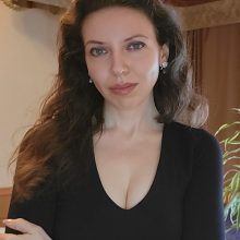 Dr., Simone, Weninger, BA MA