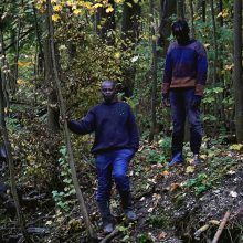 Filmstill aus "CROSSING"