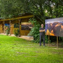 Reinhard Podolsky in der XXL-Outdoor-Galerie