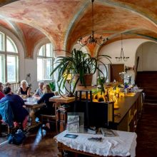 Urhof 20, Bea, von Schrader