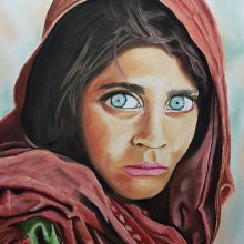 Frau in Rot